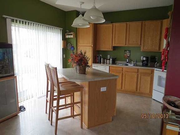 2nd image of 2687 New Century Ln E