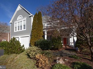 10505 Democracy Ln, Rockville, MD 20854