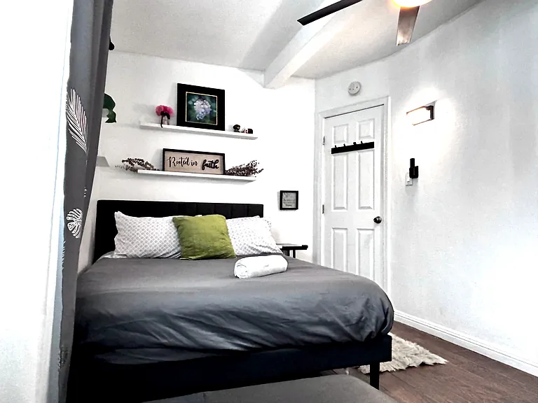 2118 Grand Ave #0 — Photo 4