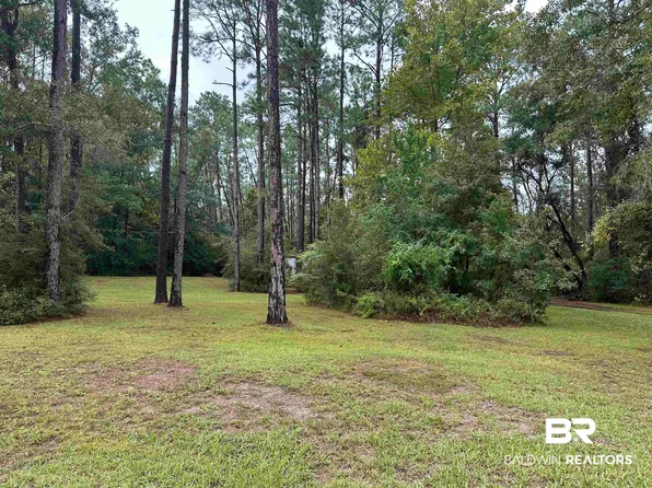 23417 Swift Rd, Elberta, AL 36530