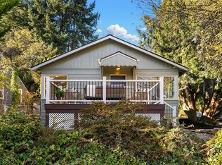 9023 20th Avenue NE, Seattle, WA 98115