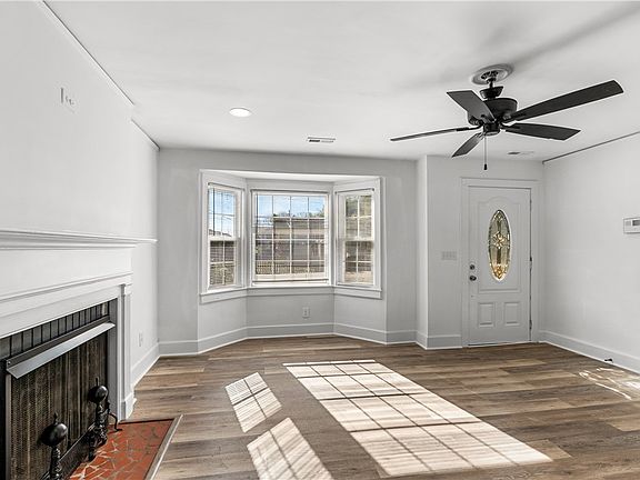2nd image of 7 S Haven Dr