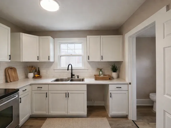 2008 N Anthony Blvd, Fort Wayne, IN 46805