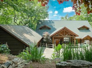 85 Rocky Knob Ct, Burnsville, NC 28714