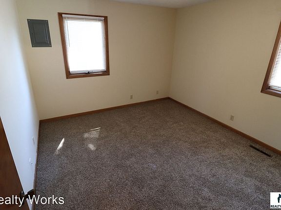 5th image of 3923 Saint Paul Ave #3923