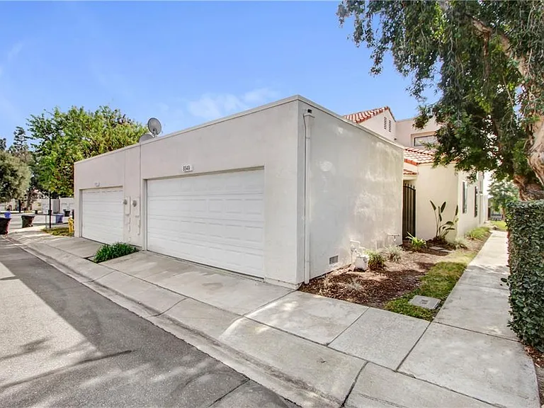 8549 Salina St — Photo 11