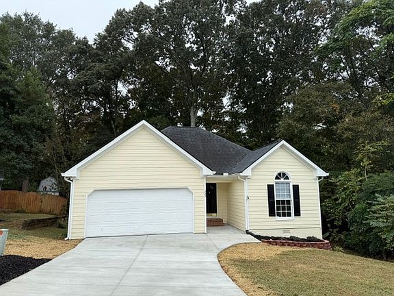 2nd image of 223 Wakefield Trce