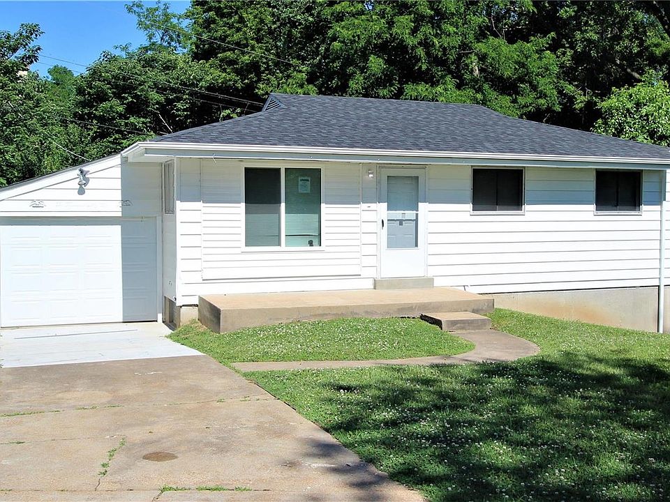 1st image of 10065 Pepper Ln