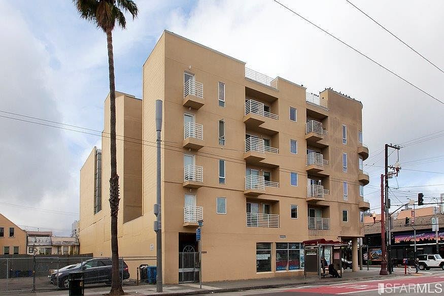 1st image of 2208 Mission St Unit 305