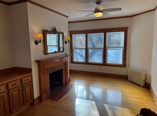 41 Hawthorn St APT 10, Cambridge, MA 02138