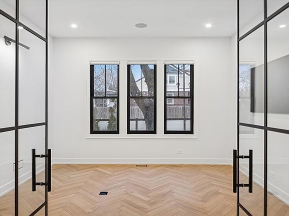 3rd image of 284 N Highland Ave
