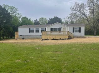 520B Flat Woods Rd, Lebanon, TN 37090