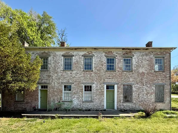 111 W Baltimore St, Laurel, IN 47024