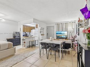 The Palms 51, North Miami Beach, FL 33162