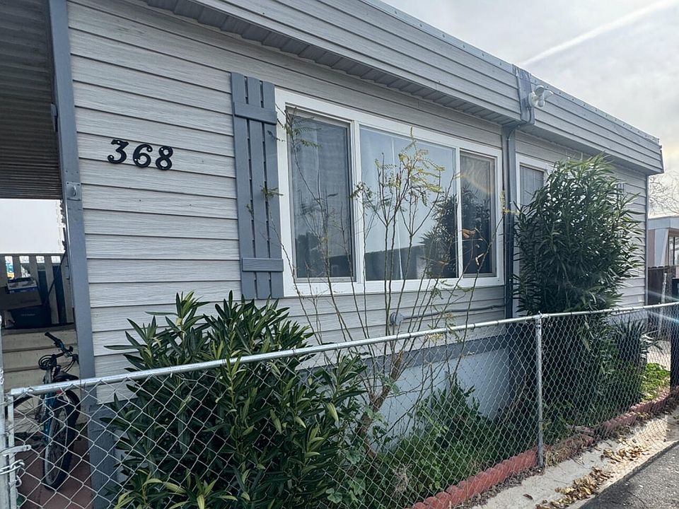 1st image of 3300 15th St W Space 368