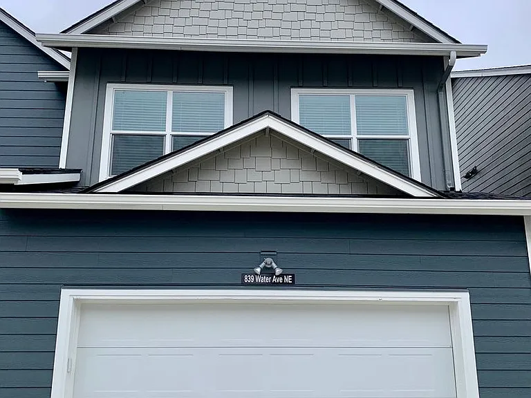 839 Water Ave NE — Photo 6