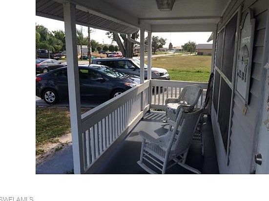 5th image of 2938 SW 6th Ave
