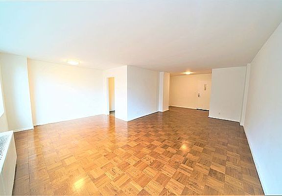 4th image of 160 E 84th St APT 7-H