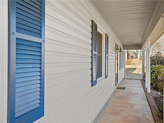 5th image of 103 Lois Ln