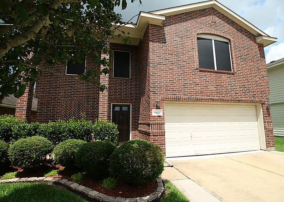 1st image of 8107 Sugar Cane Dr