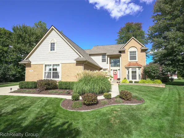 1619 Nowland Ct, Canton, MI 48188