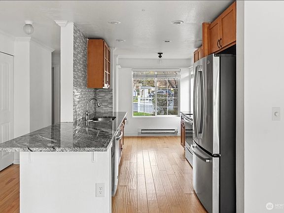 3rd image of 2100 S 336th St APT C1