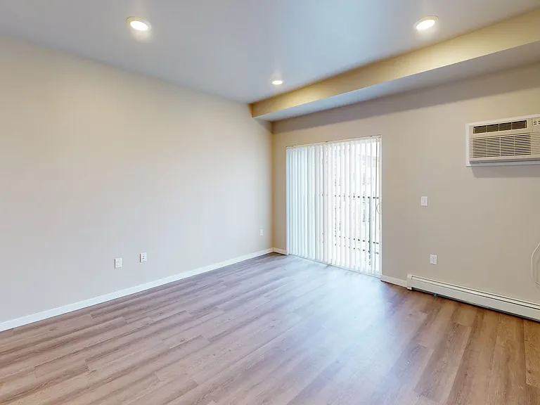 The Plains Apartments — Photo 55