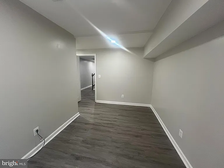 3031 Shannon Dr — Photo 19