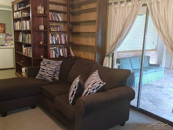 4th image of 3005 Witters St