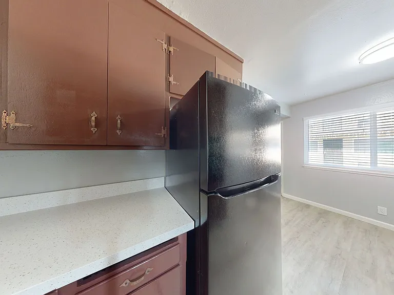 312 Rodeo Ave — Photo 11