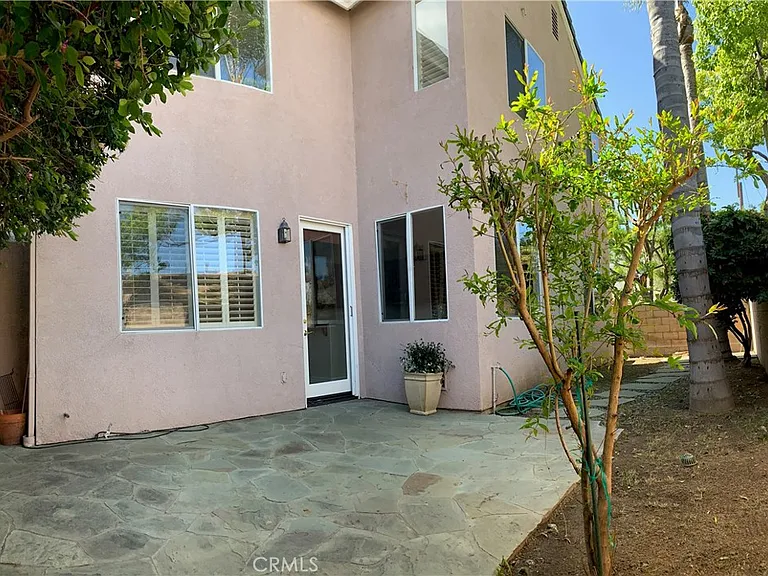 281 Mesa Dr — Photo 24