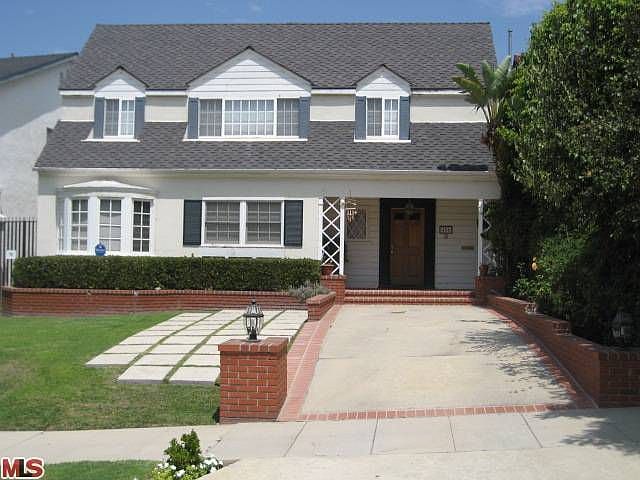 1st image of 454 S Camden Dr
