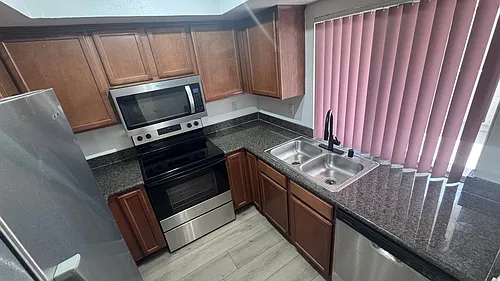 1455 E Katie Ave Photo 1