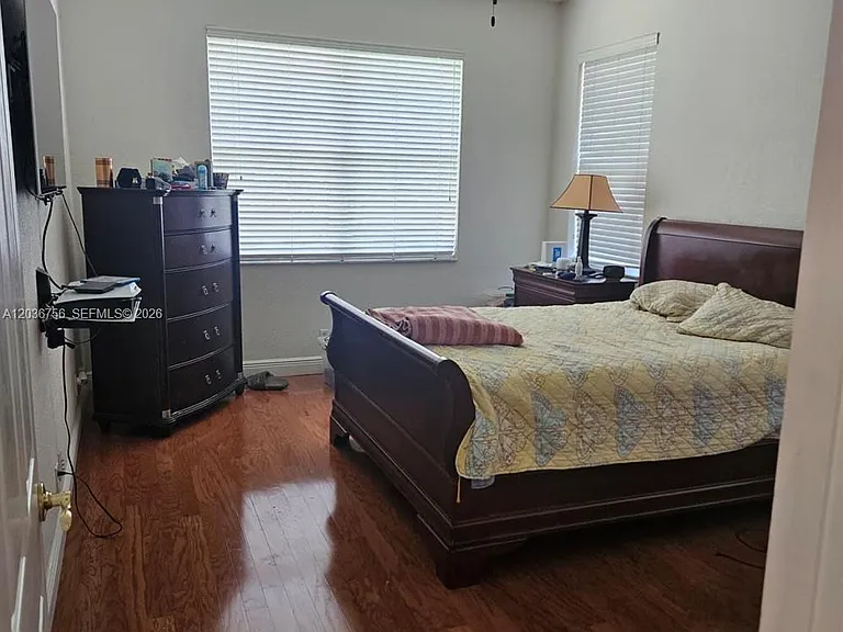 13382 Lakepointe Cir — Photo 11