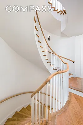 Sold by Compass | media 10