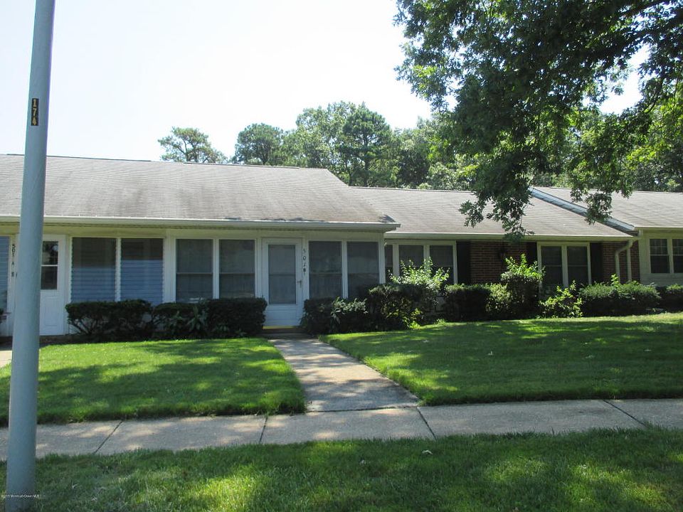 1st image of 501B Thornbury Ct #100B
