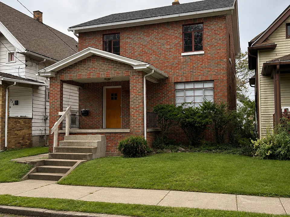 324 Moss St