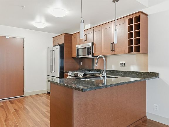 4th image of 737 Humboldt St #N1003