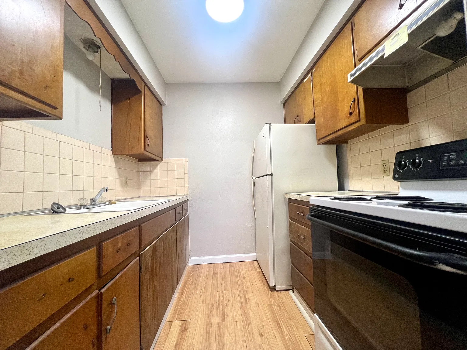1 bed, 500 sqft, $750 — Photo 4