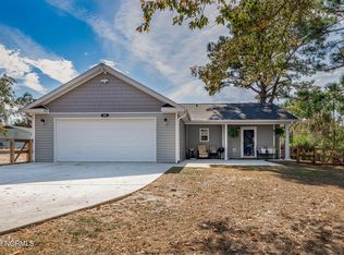 131 Freshwater Dr, Hubert, NC 28539