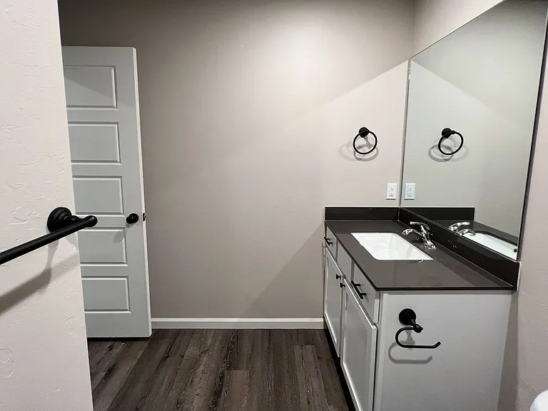 7713 Owen Ln — Photo 25