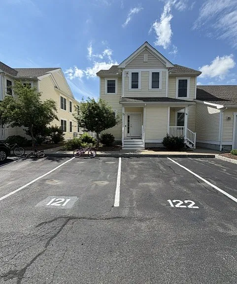 855 Main St #33 — Photo 36