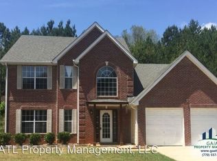 2531 Crooked Creek Ln, Decatur, GA 30035
