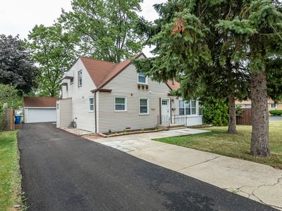920 N Roberta Ave, Melrose Park, IL, 60164