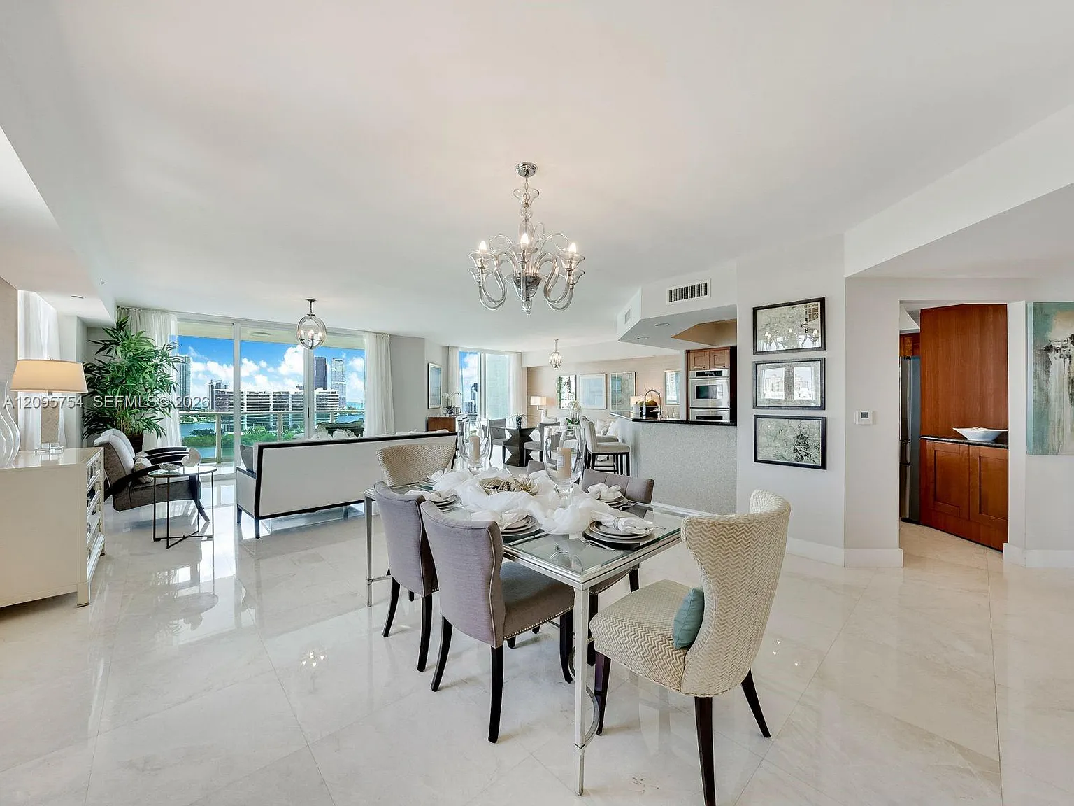 The Peninsula Ii Condo — Photo 4