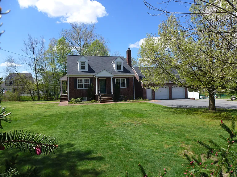 9331 Whiskey Bottom Rd — Photo 39