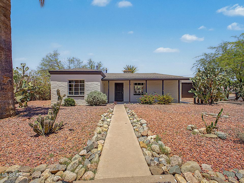1st image of 3975 E Louis Ln