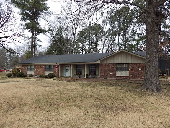 2nd image of 716 Sassafras Dr