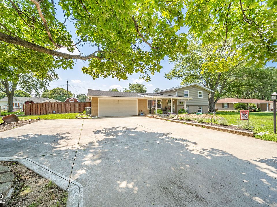 1st image of 105 Cottonwood Dr