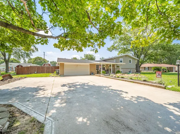 105 Cottonwood Dr, Anderson, IN 46012